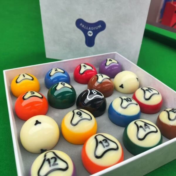 High quality billiards set, professional billiards and billiards